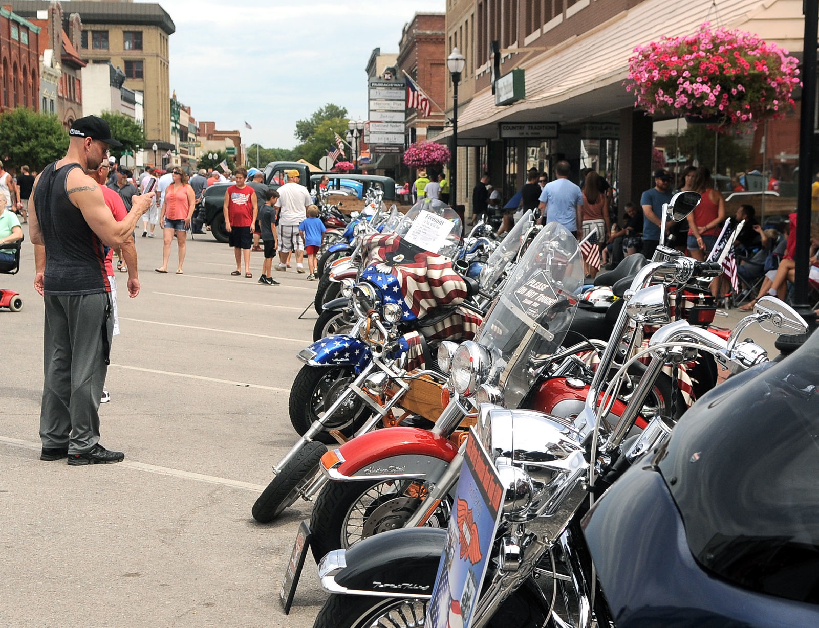 2019 John C. Fremont Days - Cruisers on Main Car and Bike Show